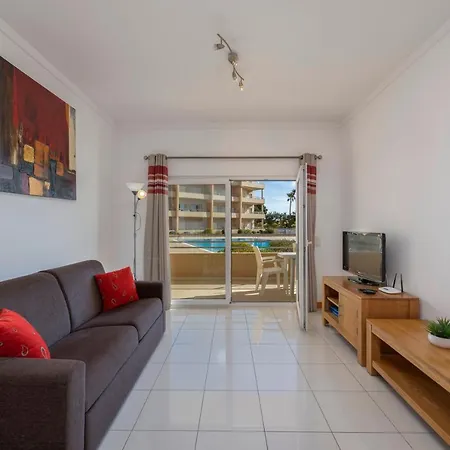 Апартаменти Beautiful 1-bed In